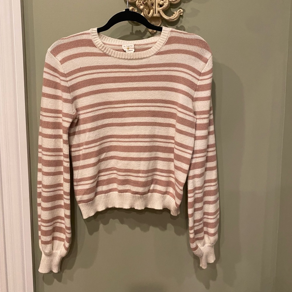 Matching sweater set - Picture 3 of 5